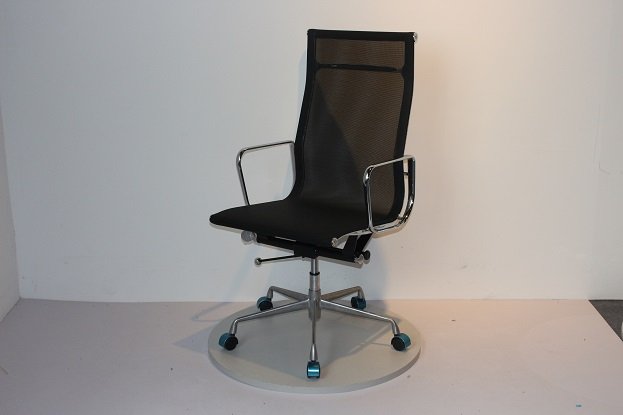 Designer Chair - 968A-1