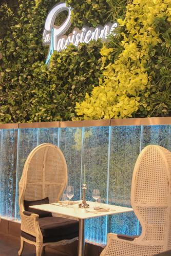 Rattan chair dining for 2